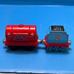 Thomas & Friends Jet Fuel Tanker & Gordon’s Tender Train